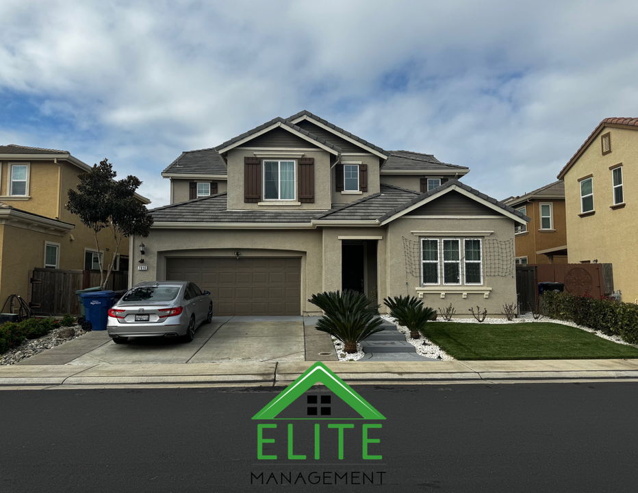 7816 Andino Wy in Sacramento, CA - Building Photo