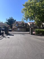 5647 Walnut Ave in Orangevale, CA - Building Photo