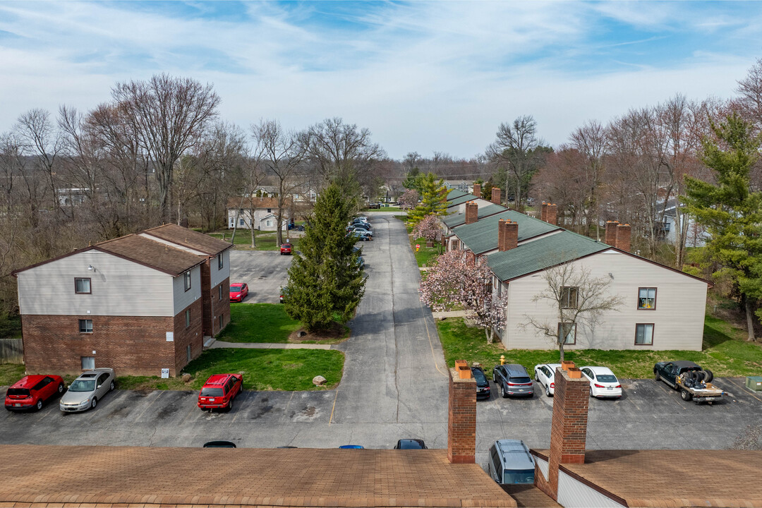 1429 Old State Rte 74 in Batavia, OH - Building Photo