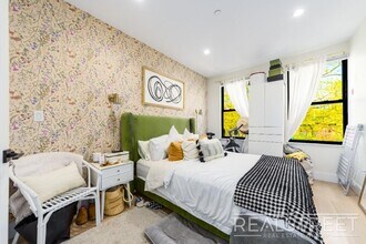 645 Knickerbocker Ave in Brooklyn, NY - Building Photo - Building Photo