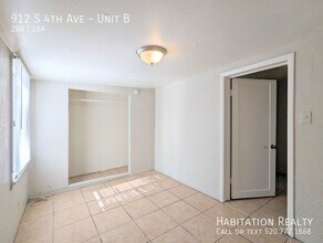 912 S 4th Ave in Tucson, AZ - Building Photo - Building Photo