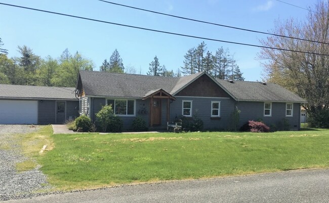property at 919 E McLeod Rd