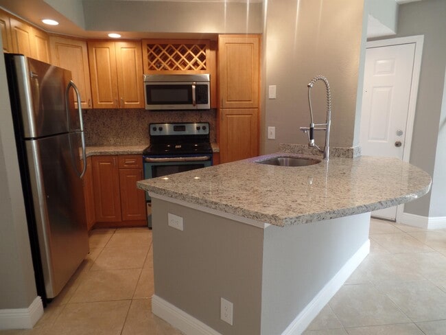 property at 3350 Pinewalk Dr N