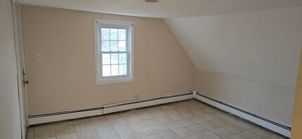 79 Wilson St, Unit 3RD FLOOR in Providence, RI - Building Photo - Building Photo