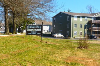 3230 E John Hinkle Pl, Unit J in Bloomington, IN - Building Photo - Building Photo