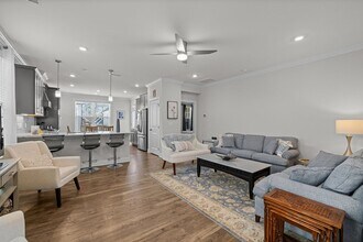 8410 Zinc Autumn Path in Raleigh, NC - Building Photo - Building Photo