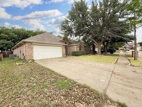 10205 Jessica St in Fort Worth, TX - Building Photo - Building Photo