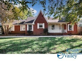 104 Lindsey Ln in Hazel Green, AL - Building Photo