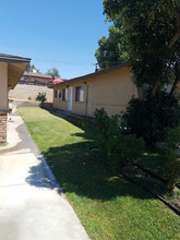 1601 Oswell St in Bakersfield, CA - Building Photo - Building Photo