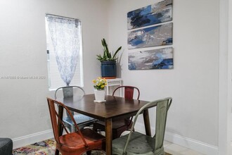 1325 NW 55th St-Unit -1 in Miami, FL - Building Photo - Building Photo