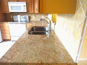 3001 Portofino Isle in Coconut Creek, FL - Building Photo - Building Photo