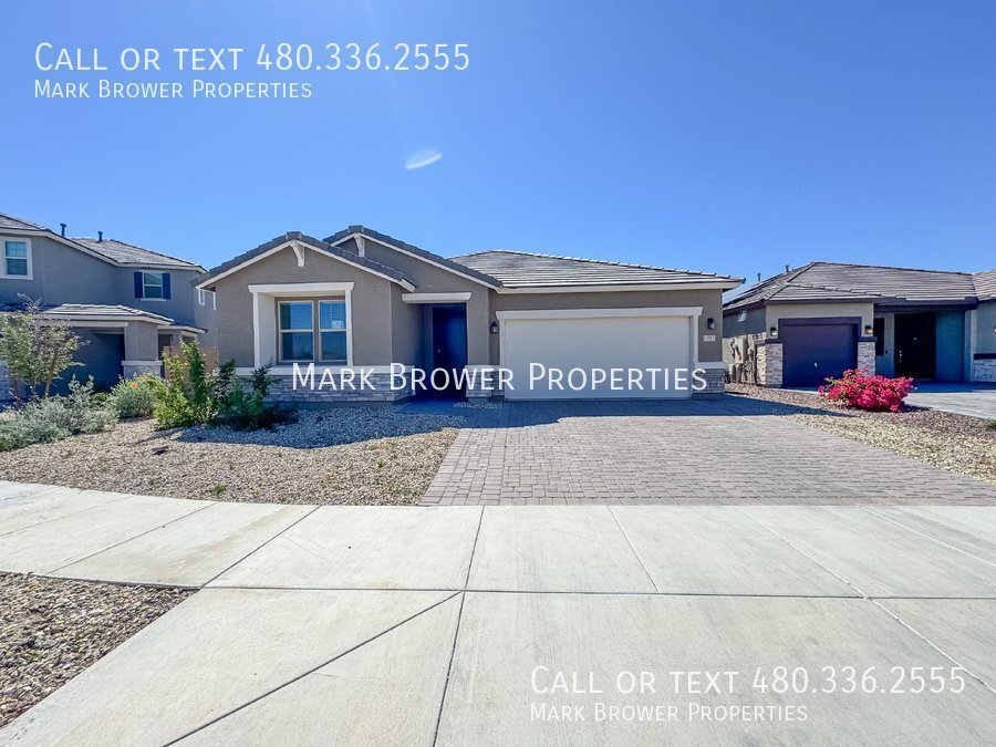 72 S 157th Ln in Goodyear, AZ - Building Photo