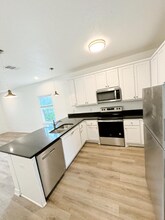 707 Runnels Ave in San Antonio, TX - Building Photo - Building Photo