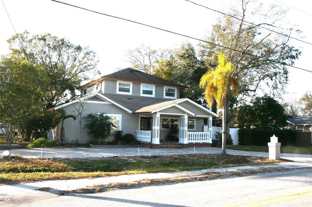 8006 N Rome Ave in Tampa, FL - Building Photo