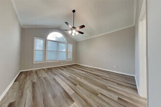 4031 Echo Mountain Dr in Houston, TX - Building Photo - Building Photo