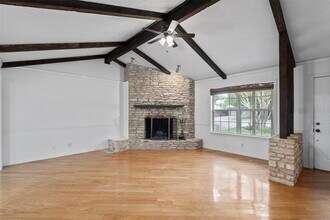 600 Dove Creek Dr in Round Rock, TX - Building Photo - Building Photo