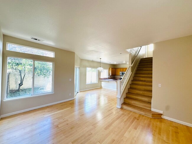 3729 Seine Ct in San Jose, CA - Building Photo - Building Photo