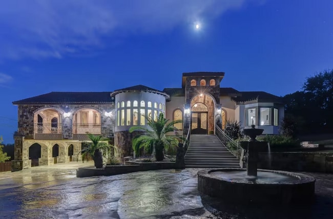 property at 143 Skyforest Dr