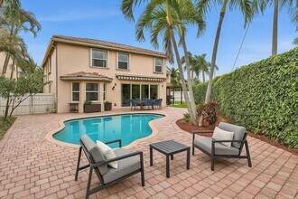 214 La Costa Ct in Weston, FL - Building Photo - Building Photo