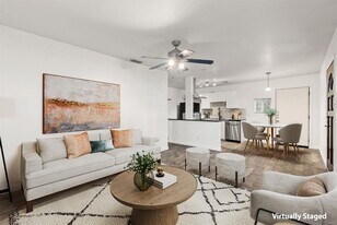 5803 Wellington Dr in Austin, TX - Building Photo