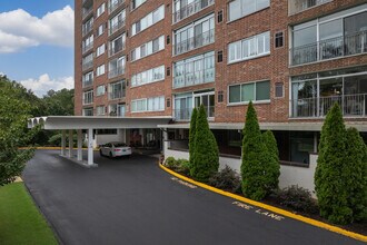 Continental Tower in Chattanooga, TN - Building Photo - Building Photo