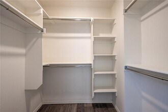 825 S Rupple Rd in Fayetteville, AR - Building Photo - Building Photo