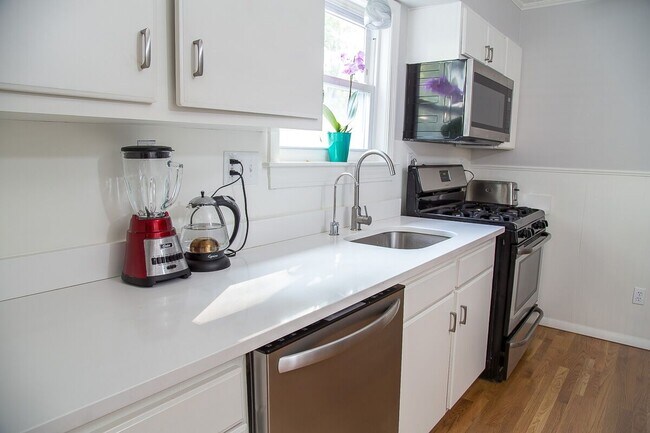 14 Union St in Boston, MA - Building Photo - Building Photo