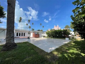 3411 DE BAZAN Ave in Treasure Island, FL - Building Photo - Building Photo