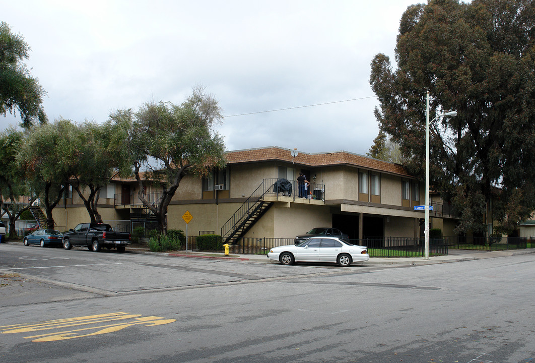 165-197 Cameron Ct in Ventura, CA - Building Photo