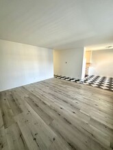 2772 2nd St-Unit -3B in Long Beach, CA - Building Photo - Building Photo