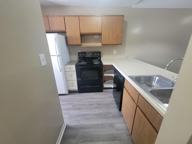 3388 Royal Wood Rd in Lexington, KY - Building Photo - Building Photo