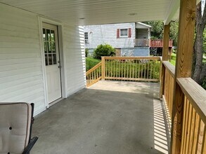 231 Prisani Street, Unit 231 Prisani Street in Bovard, PA - Foto de edificio - Building Photo