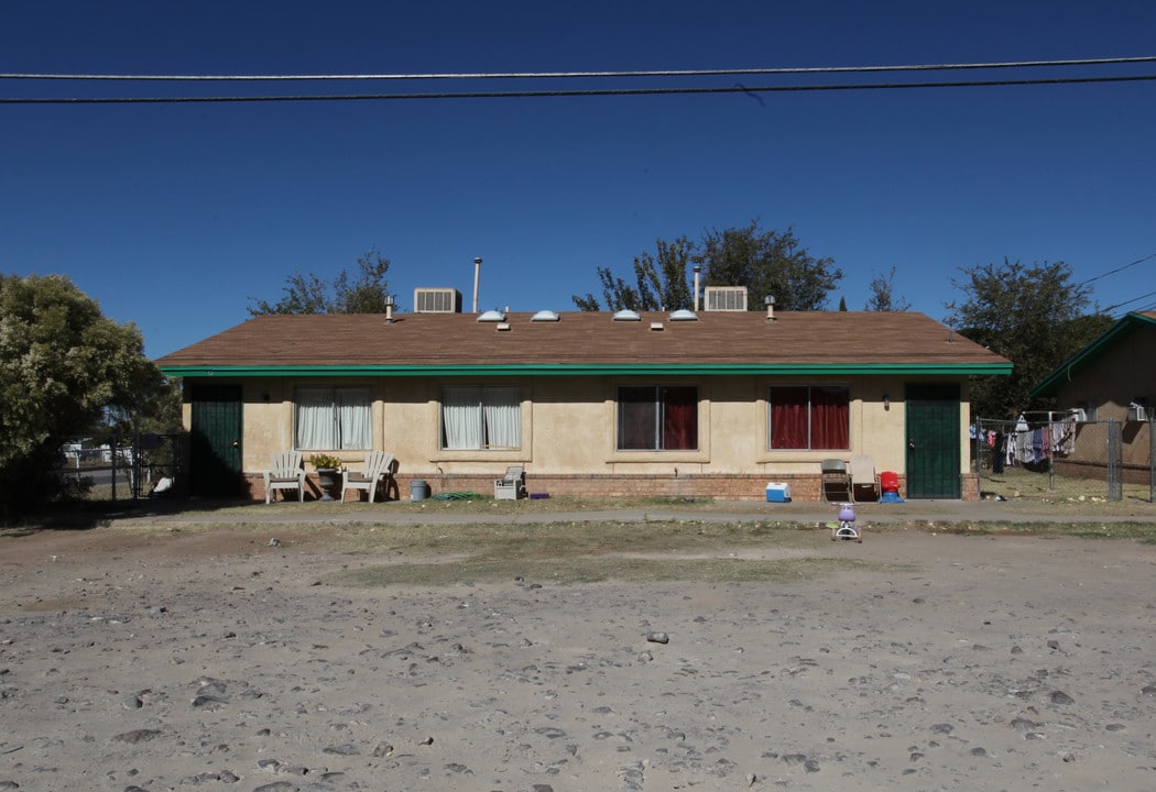 6416 Songland Ave in El Paso, TX - Building Photo