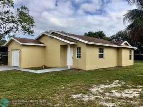 1136 NW 5th Ct in Fort Lauderdale, FL - Building Photo - Building Photo