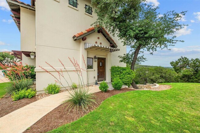 223 Honey Creek Ct in Lakeway, TX - Building Photo - Building Photo
