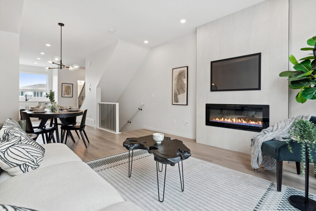 Linden Park at Erin Ridge North in St. Albert, AB - Building Photo