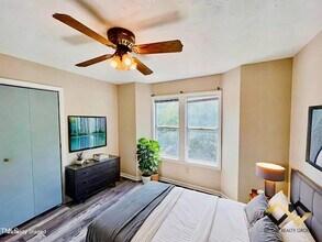 1006 Wood Creek Dr in Fayetteville, NC - Building Photo - Building Photo