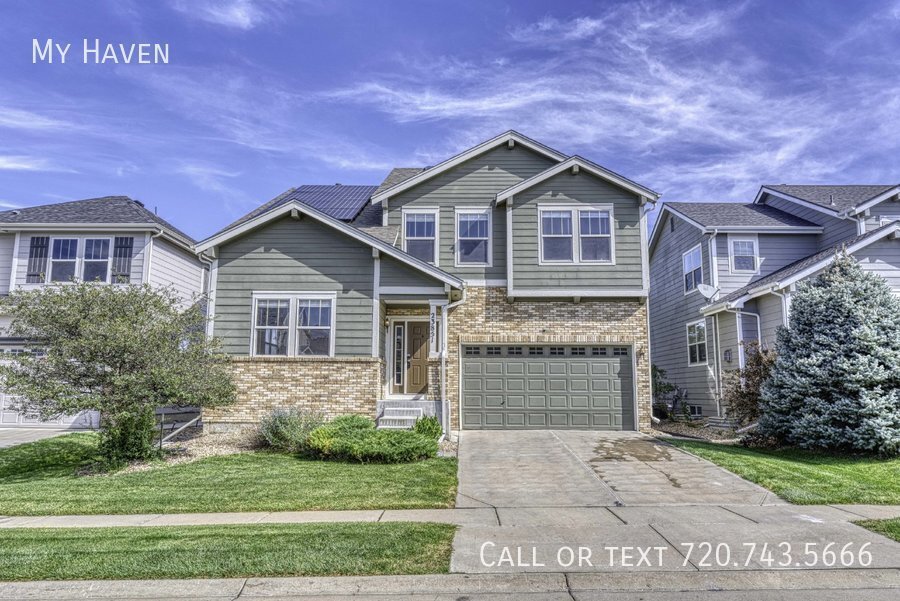 23851 E Alabama Dr in Aurora, CO - Building Photo