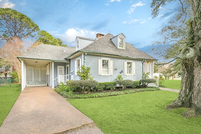 523 Turquoise St in New Orleans, LA - Building Photo - Building Photo