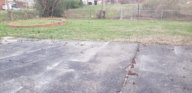 4608 Aral Dr in Louisville, KY - Building Photo - Building Photo