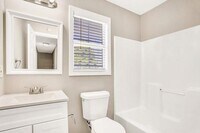 111 Brookside Ct photo'