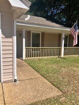 2948 Whirlaway Trail in Tallahassee, FL - Building Photo