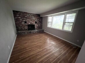 24 Linda Ln in Yonkers, NY - Building Photo - Building Photo