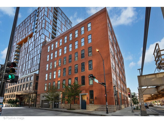 property at 1101 W Lake St