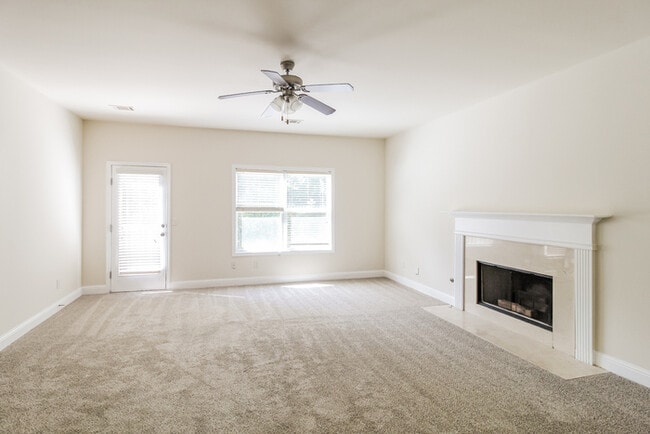 3951 Lucas Ln in Ellenwood, GA - Building Photo - Building Photo