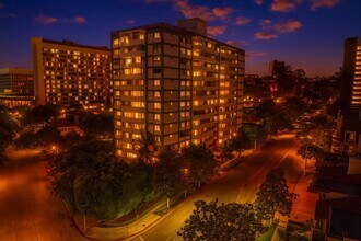 969 Hilgard Ave in Los Angeles, CA - Building Photo - Building Photo