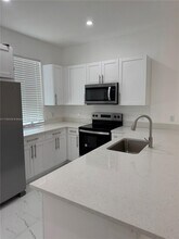 925-927 SHELNAULT St in Lehigh Acres, FL - Building Photo - Building Photo