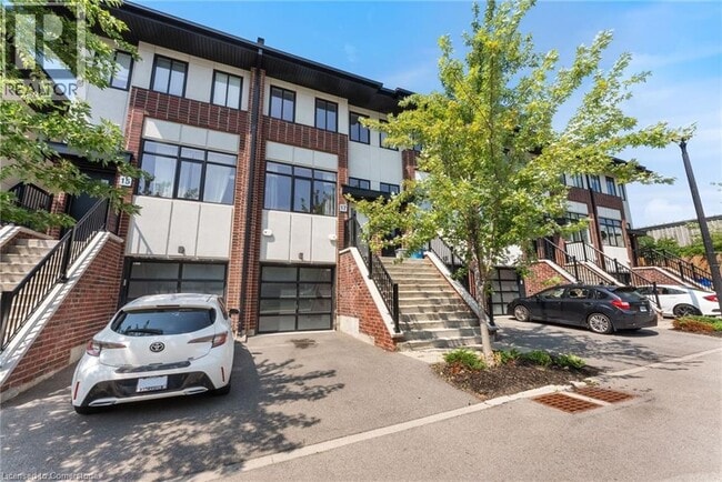 property at 17 Mulhollard Ln