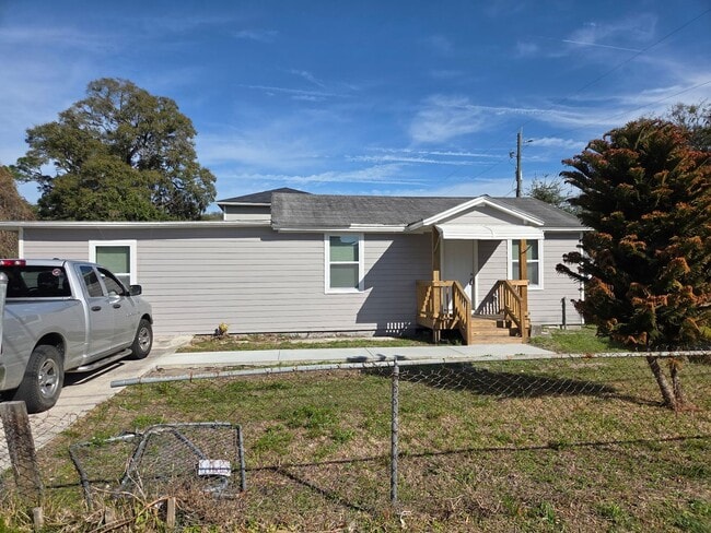 property at 103 N Bowlan St