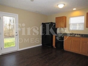 11419 High Grass Dr in Indianapolis, IN - Foto de edificio - Building Photo